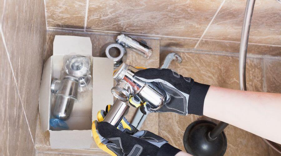 Professional gutter cleaning in Mallory, NY